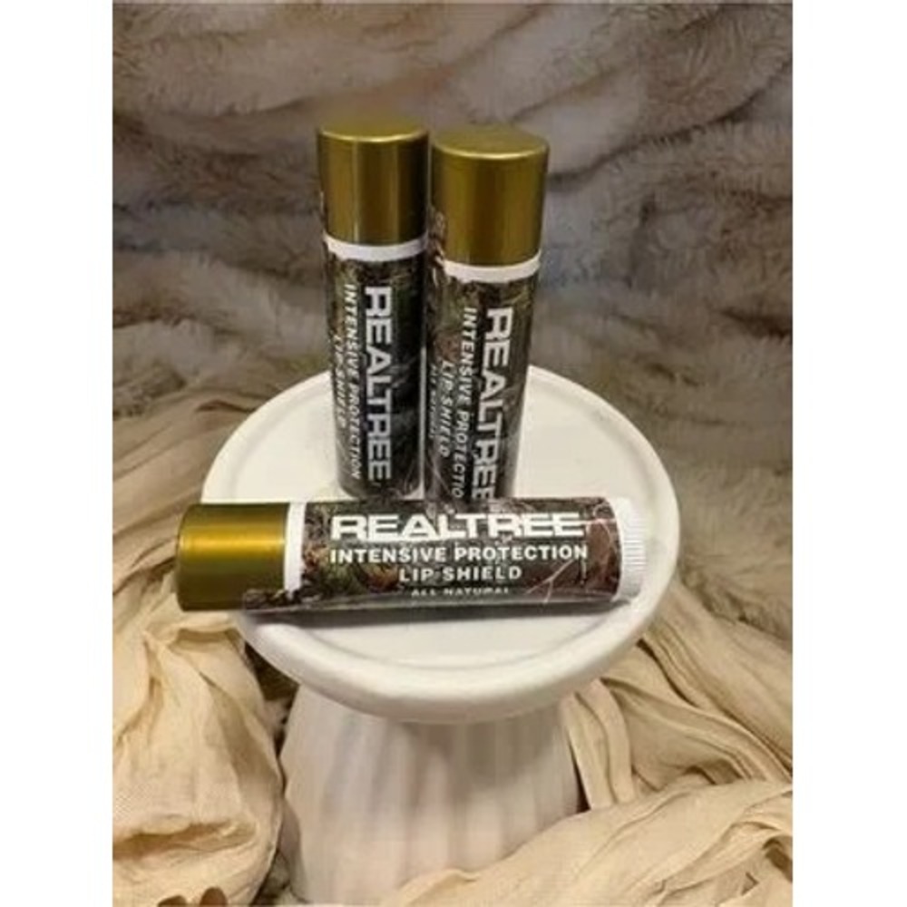 Realtree Camouflage Lip Shield